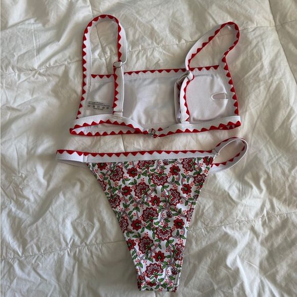 Shein Bikini Set XS Floral Red White Bralette Top and Triangle Bottom - Picture 7 of 14